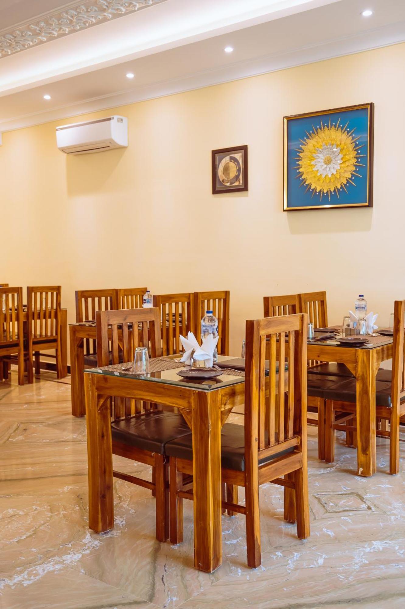 Отель Amritara Ramila Kutir Ayodhya Экстерьер фото