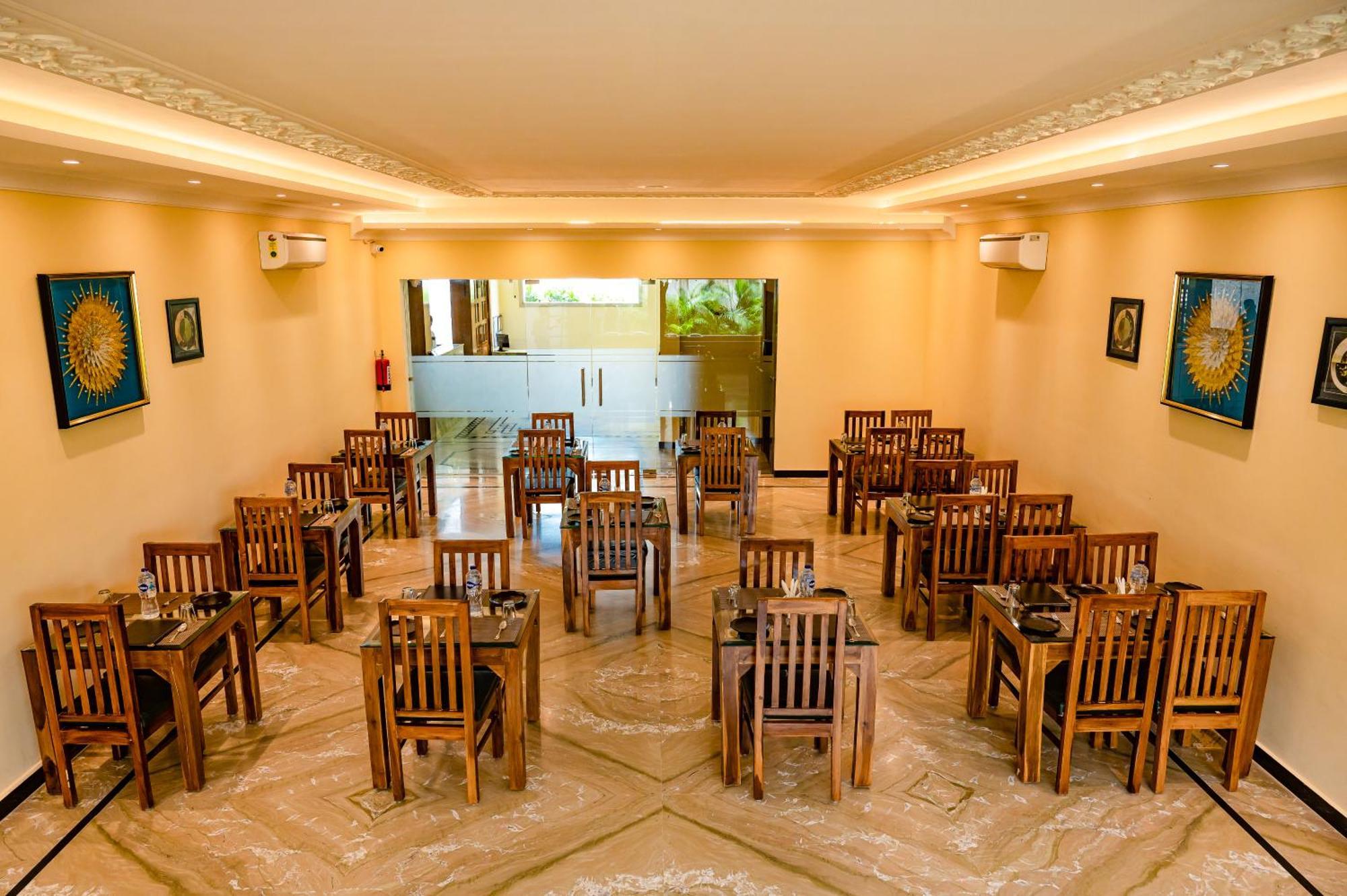 Отель Amritara Ramila Kutir Ayodhya Экстерьер фото